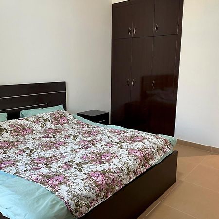 Female Only - Cosy 1 Bed In Abu Dhabi, Al Rayyana Complex Apartment Luaran gambar